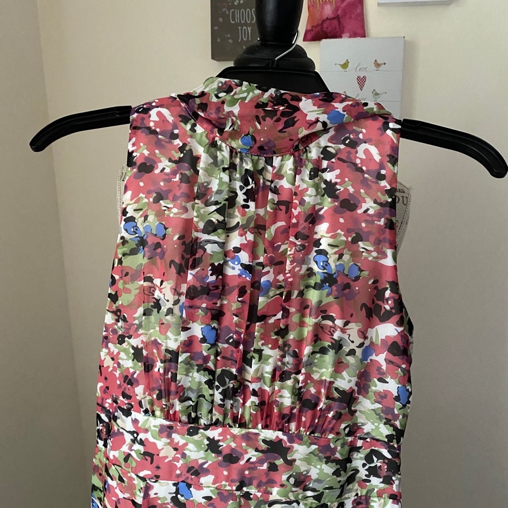 Dress - Picture 2 of 5